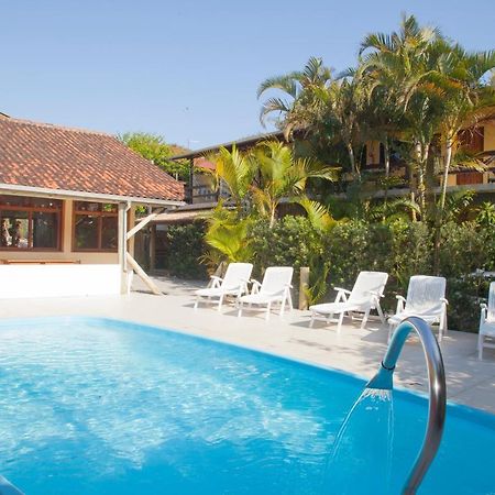 Hotel Morada Do Gabriel Guarda do Embaú Exterior foto